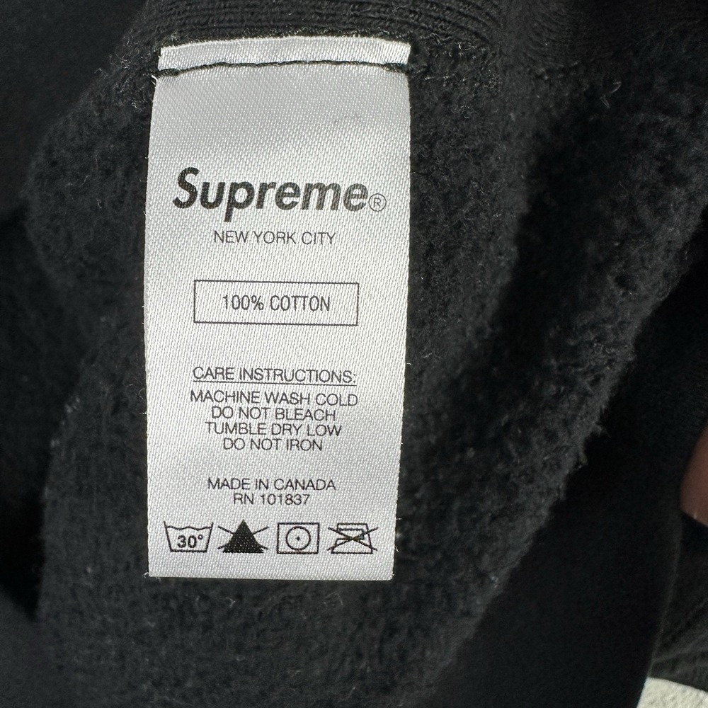 SUPREME Hoodie Mens Small Black World Is Yours Sweatshirt Logo Embroidered READ - Picture 9 of 11